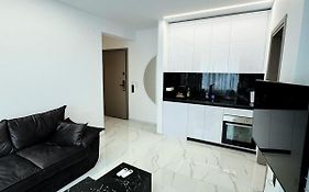 Eden Luxury Suite #2